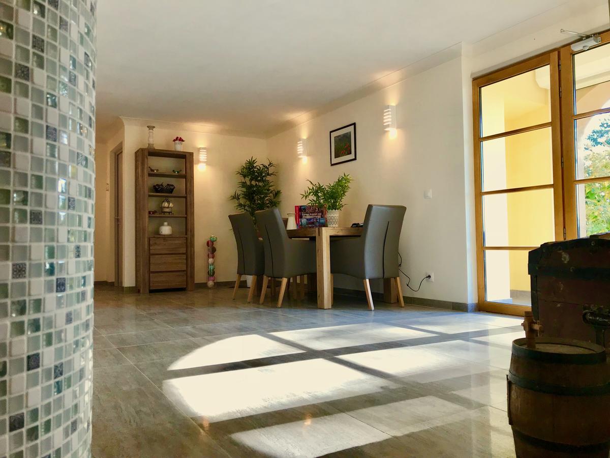 Chateau Ferrassieres מראה חיצוני תמונה